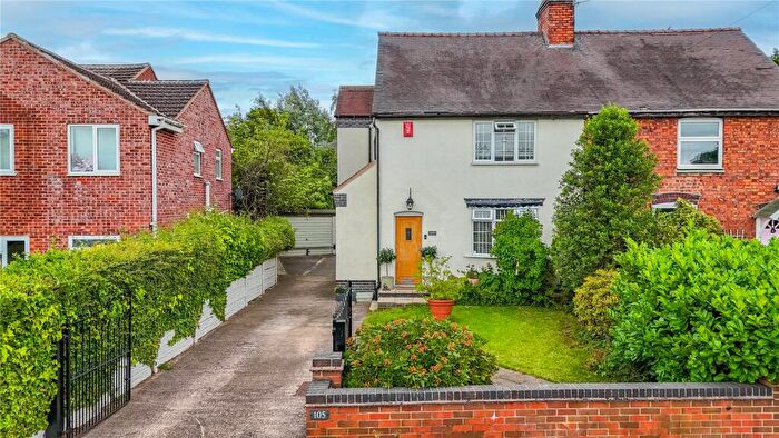 3 Bedroom Semi Detached House For Sale In Woodhouse Lane, Tamworth, Staffordshire, B77