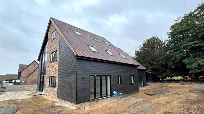 2 Bedroom Apartment To Rent In Stanford Road, Stanford-le-Hope, Essex, SS17