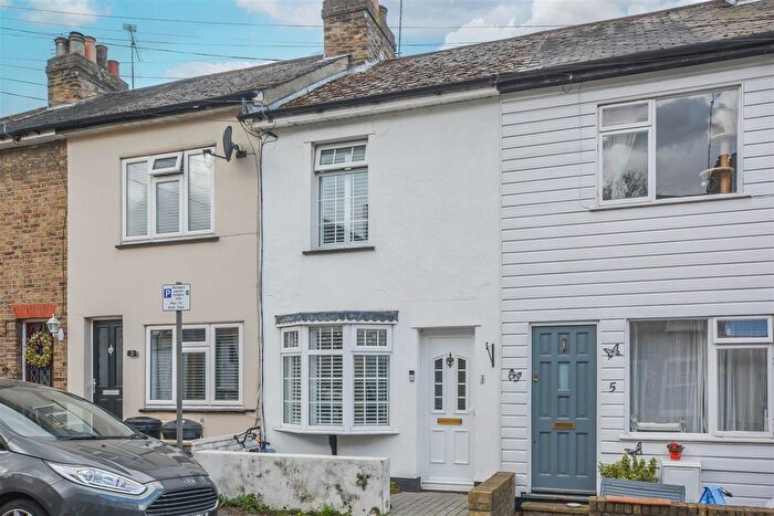2 Bedroom Terraced House For Sale In Sussex Road, Warley, Brentwood, CM14