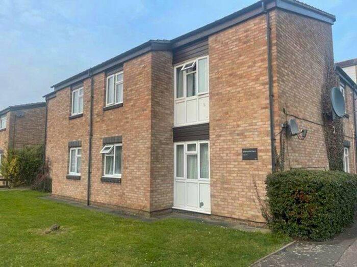 1 Bedroom Apartment To Rent In Whitworth Court, Farrer Street, MK42