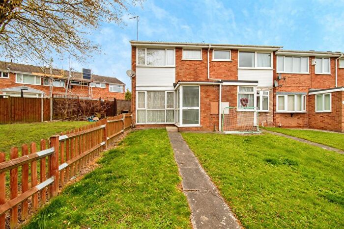 2 Bedroom End Of Terrace House For Sale In Brewster Close, Coventry, CV2
