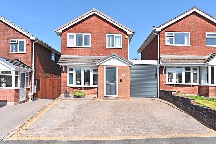 3 Bedroom Detached House For Sale In Gemini Grove, Packmoor, Stoke-On-Trent, ST6