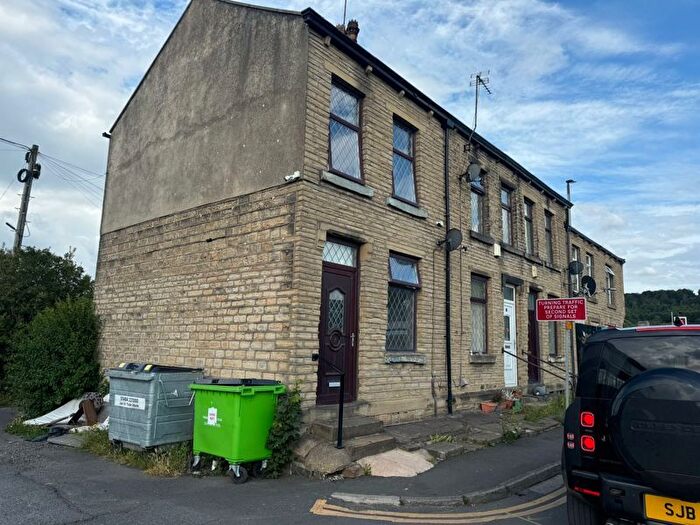 1 Bedroom Terraced House To Rent In Barr Street, Huddersfield, HD1