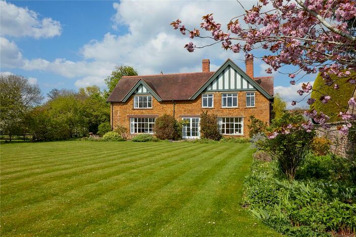 6 Bedroom Detached House For Sale In Lower Tysoe, Warwick, CV35