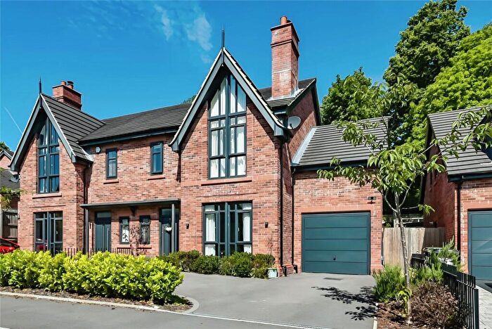 4 Bedroom Semi-Detached House For Sale In Singleton Drive, Prestwich, Manchester, Greater Manchester, M25