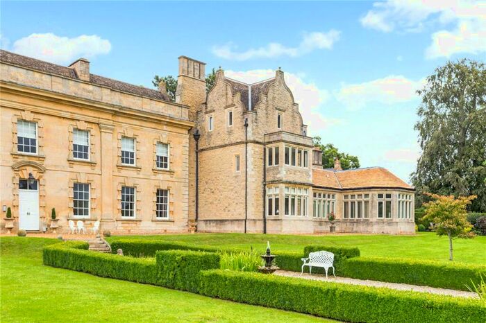 2 Bedroom Apartment For Sale In Manor Gates, Stocken Hall, Stretton, Oakham, LE15