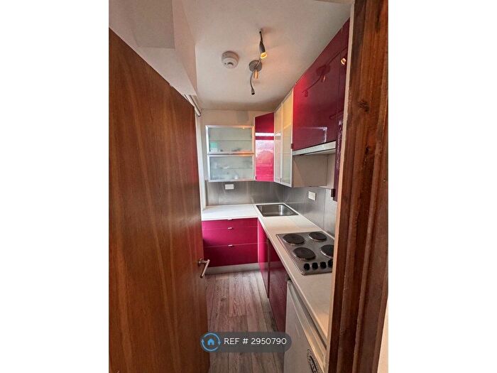 1 Bedroom Flat To Rent In Iverson Road, London, NW6