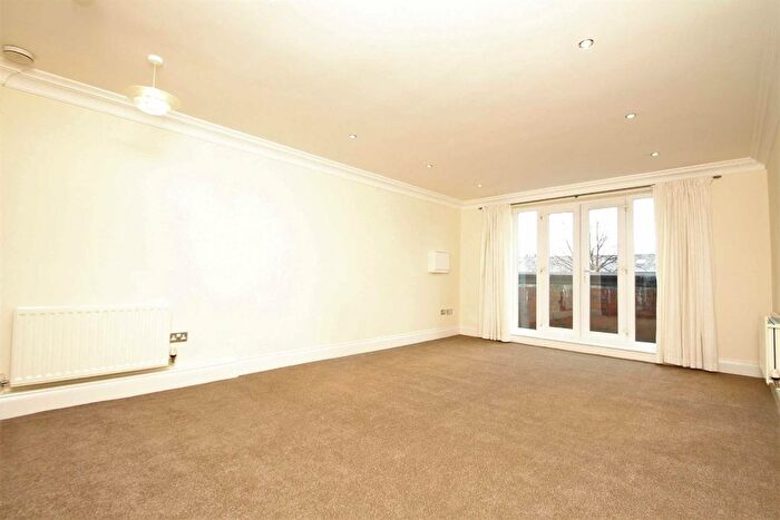 2 Bedroom Flat To Rent In Apt Belgravia House, Brown Street, Altrincham, WA14