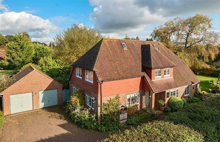 3 Bedroom Detached House For Sale In London Road, Watersfield, Pulborough, West Sussex, RH20
