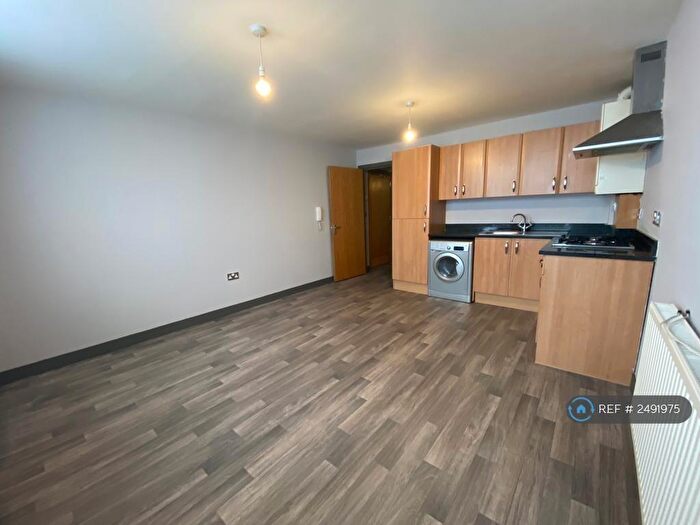 1 Bedroom Flat To Rent In New Park Road, Bournemouth, BH6