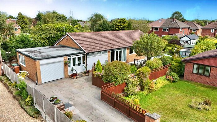 3 Bedroom Bungalow For Sale In Fieldway, Heswall, Wirral, CH60