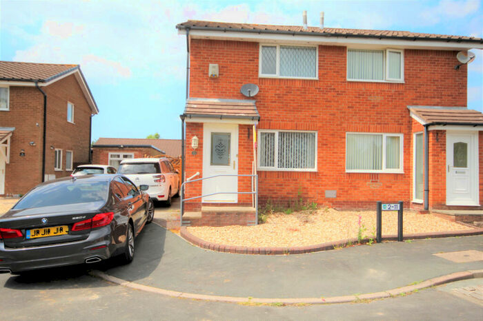 2 Bedroom Semi-Detached House To Rent In St. Clares Avenue, Preston, PR2