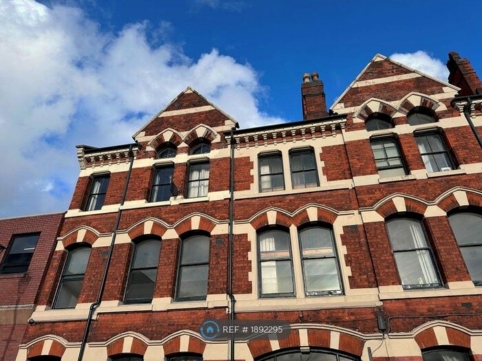 3 Bedroom Flat To Rent In Jewellery Quarter, Birmingham, B18
