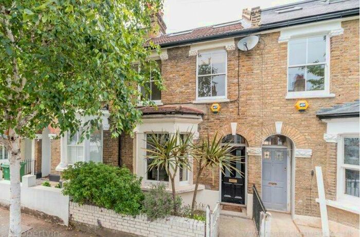 3 Bedroom Terraced House To Rent In Landells Road, London, SE22