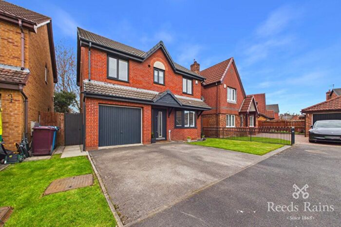 4 Bedroom Detached House For Sale In Balmoral Way, Prescot, Merseyside, L34