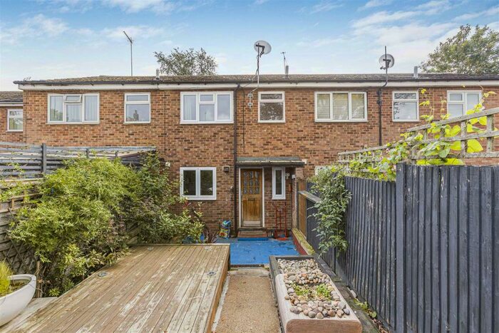 3 Bedroom Terraced House For Sale In Whiteley Close, Dane End, Ware, SG12