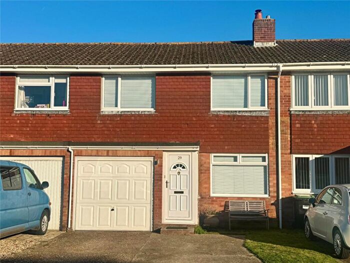 3 Bedroom House For Sale In Larch Close, Hordle, Hampshire, SO41