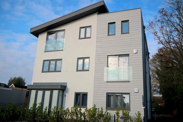 2 Bedroom Penthouse To Rent In Clarence Road, Fleet, GU51