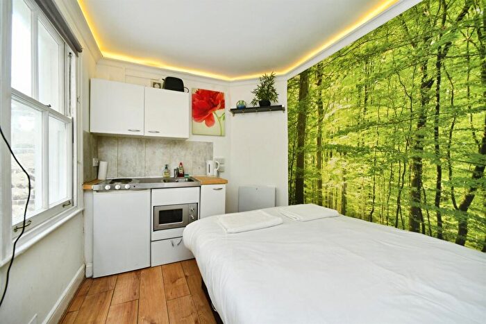 Studio For Sale In Chesham Road, Brighton, BN2