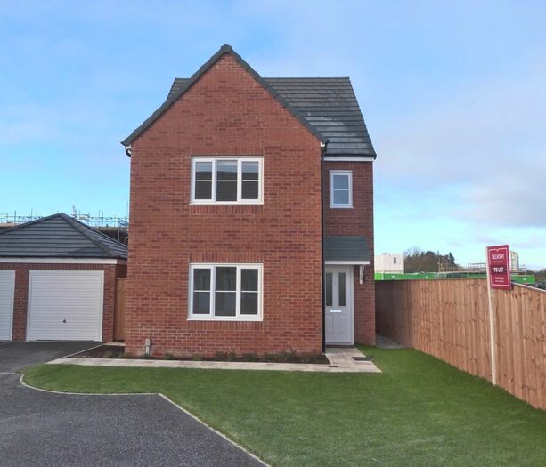 4 Bedroom Detached House To Rent In Stainmore Grove, Harrogate, HG3