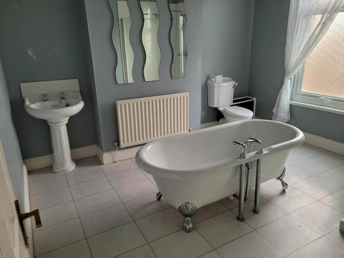 2 Bedroom Property To Rent In Duke Street, Hartlepool, TS26