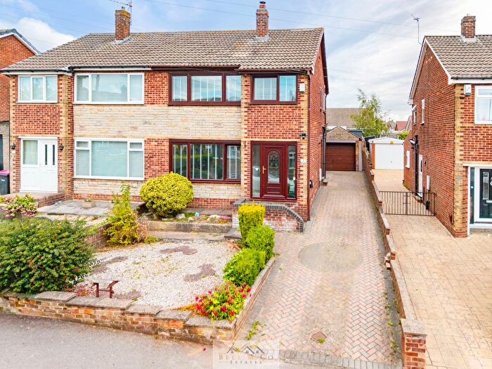 3 Bedroom Semi-Detached House For Sale In Rochester Road, South Anston, Sheffield, S25