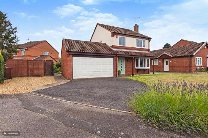 4 Bedroom Detached House For Sale In Catkin Way, Balderton, Newark, NG24