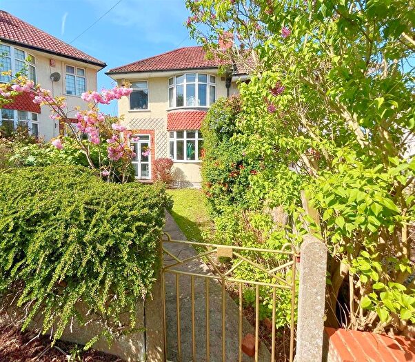 3 Bedroom Semi-detached House For Sale In Kensington Park Road, Brislington, Bristol, BS4