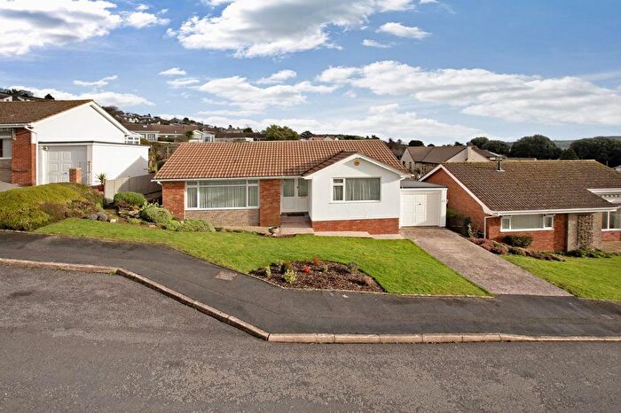 2 Bedroom Detached Bungalow To Rent In Grange Park, Bishopsteignton, TQ14