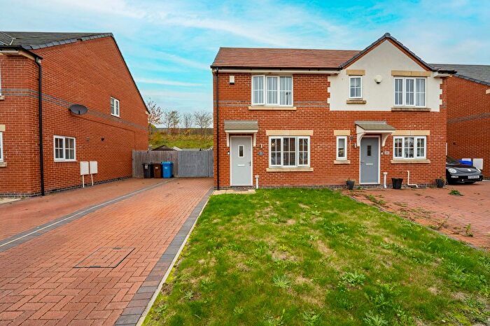 3 Bedroom Semi Detached House For Sale In Field Road, Ilkeston, DE7
