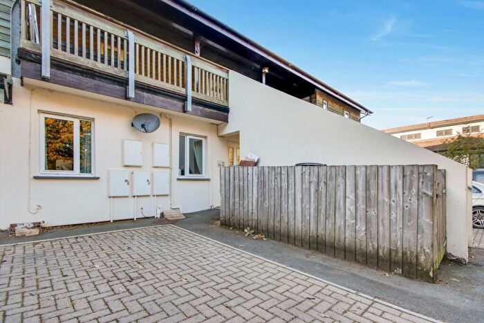 2 Bedroom Apartment For Sale In Aspen Grove, Fremington, Barnstaple, Devon, EX31