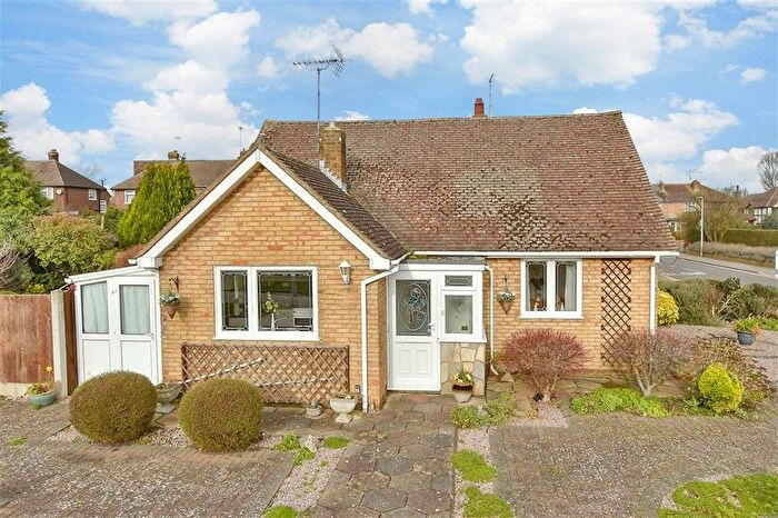 2 Bedroom Semi-Detached Bungalow For Sale In Roystons Close, Rainham, Gillingham, Kent, ME8