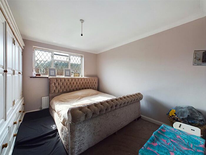 3 Bedroom Terraced House For Sale In Merrylands, Laindon, Essex, SS15