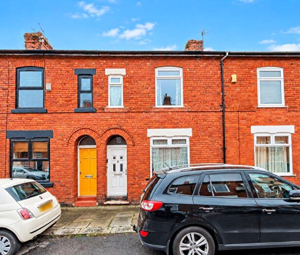 2 Bedroom Terraced House For Sale In Peacock Avenue, Salford, M6