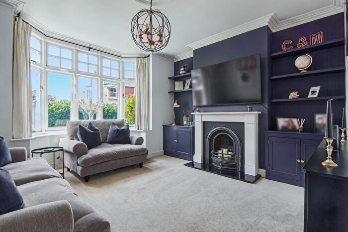 4 Bedroom Semi-Detached House For Sale In Broadway, Coventry, CV5