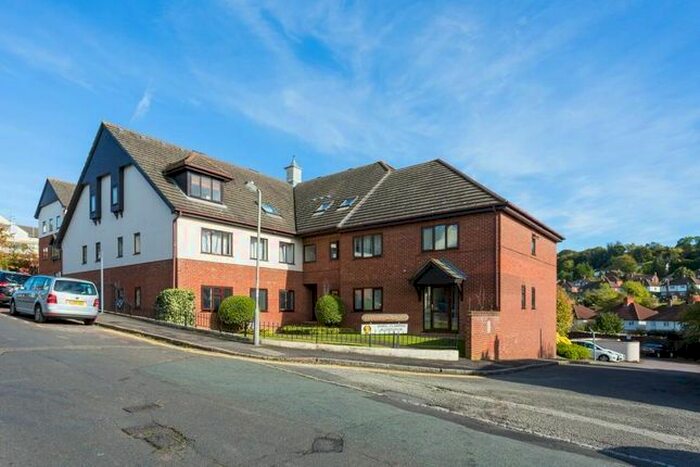 2 Bedroom Flat To Rent In Sovereign Court, Totteridge Avenue, High Wycombe, HP13