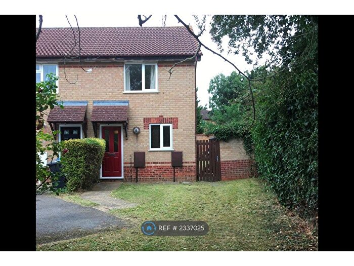 2 Bedroom Semi-Detached House To Rent In Anker Drive, Rugby, CV23