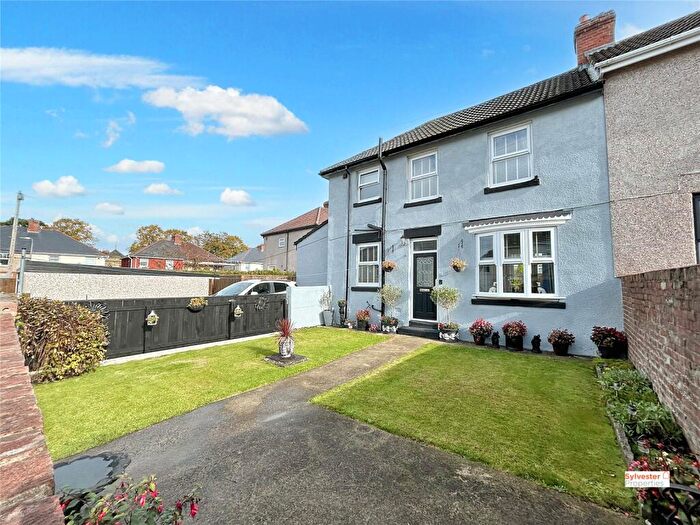 3 Bedroom End Of Terrace House For Sale In Fairhills Avenue, Dipton, Stanley, County Durham, DH9