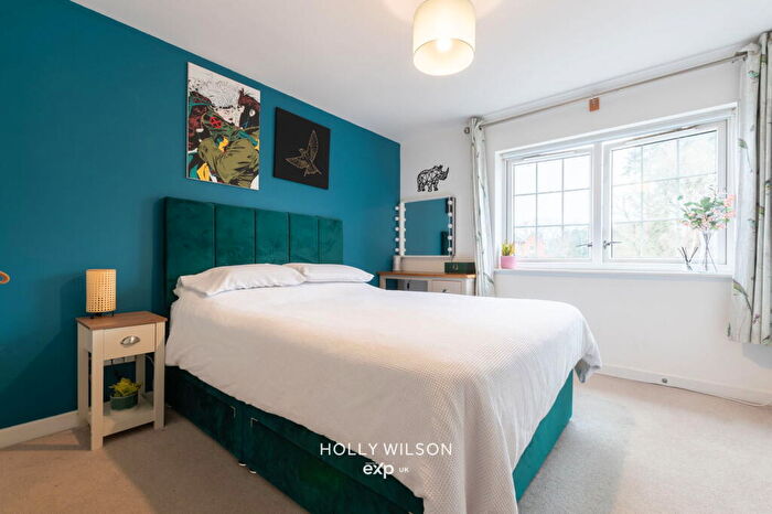 3 Bedroom Terraced House For Sale In Badger Place, Bordon, GU35