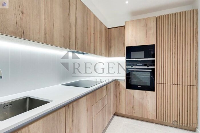 2 Bedroom Apartment To Rent In Georgette Apartments, Sidney Street, E1
