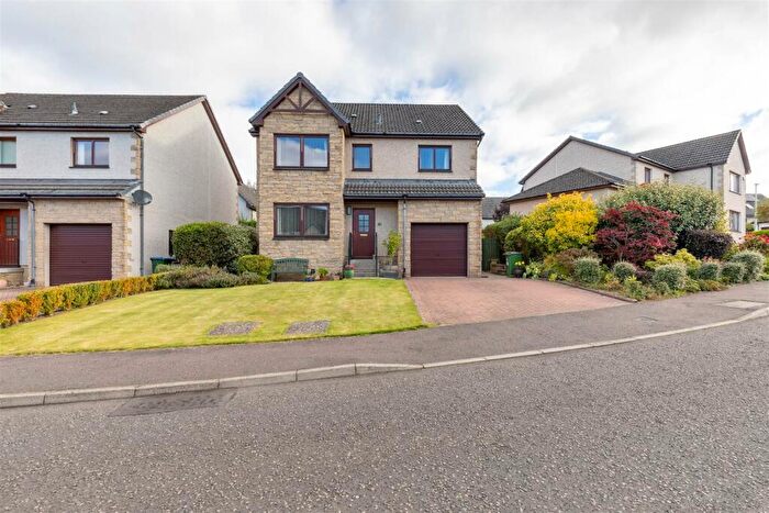 4 Bedroom Detached House For Sale In David Douglas Avenue, Scone, Perth, PH2