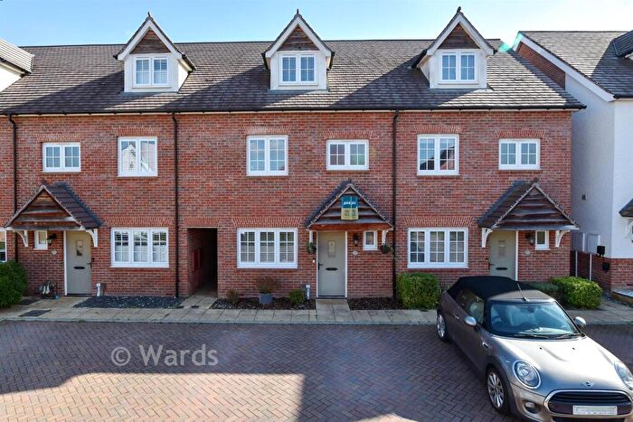 4 Bedroom Town House For Sale In Sephton Close, Aylesford, Kent, ME20