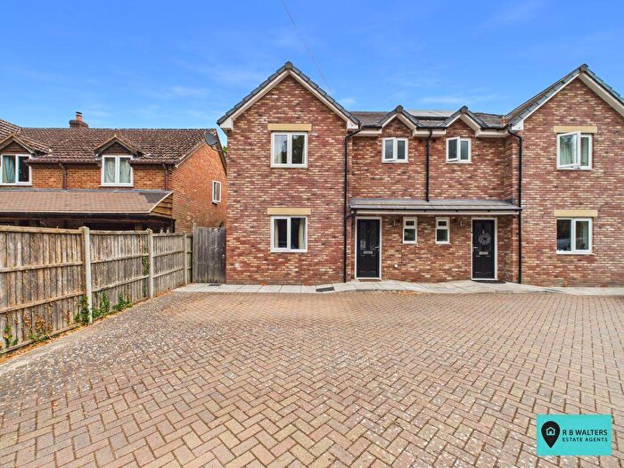 3 Bedroom Semi Detached House For Sale In Perry Court, Frampton On Severn, GL2