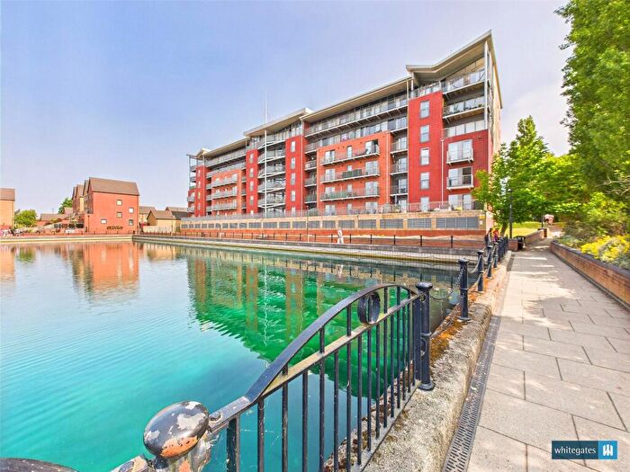2 Bedroom Apartment For Sale In Kentmere Drive, Doncaster, South Yorkshire, DN4