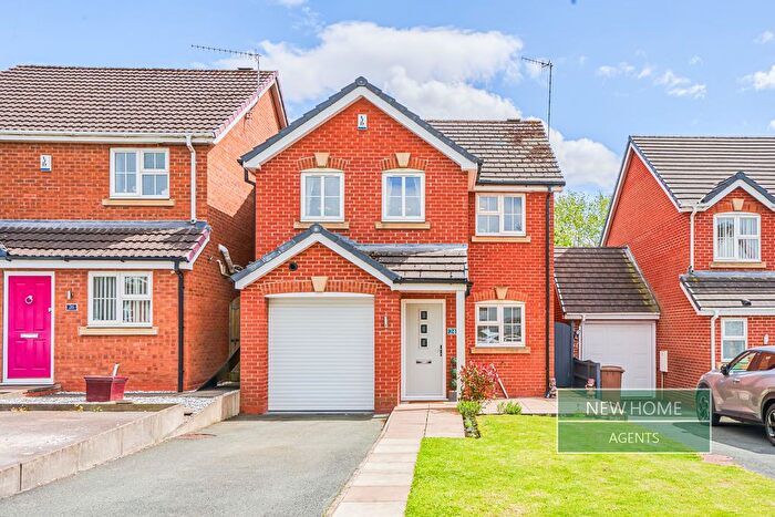 4 Bedroom Detached House For Sale In Park View Close, Stoke-On-Trent, ST3
