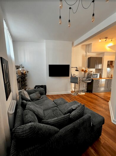 2 Bedroom Flat To Rent In London, SE26