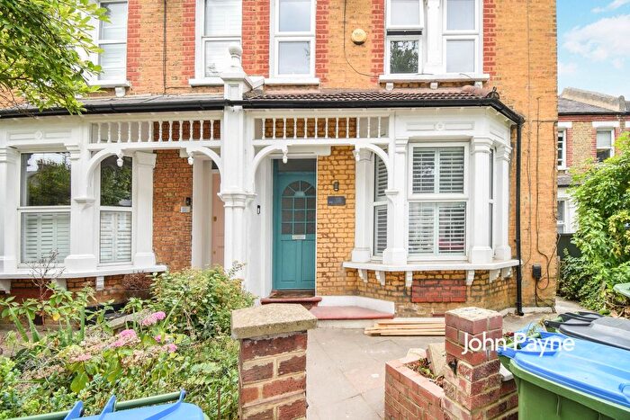 3 Bedroom Semi-Detached House To Rent In Westcombe Hill, London, SE3