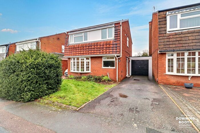 3 Bedroom Detached House For Sale In Chapel Lane, Lichfield, WS14