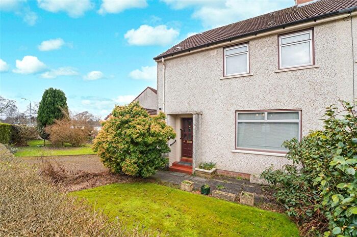3 Bedroom Semi-Detached House For Sale In Drumsack Avenue, Chryston, Glasgow, North Lanarkshire, G69