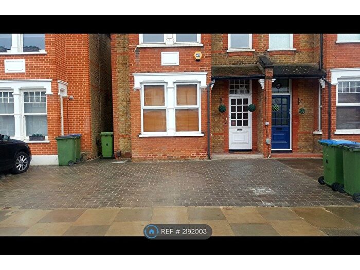 2 Bedroom Flat To Rent In Bercta Road, London, SE9